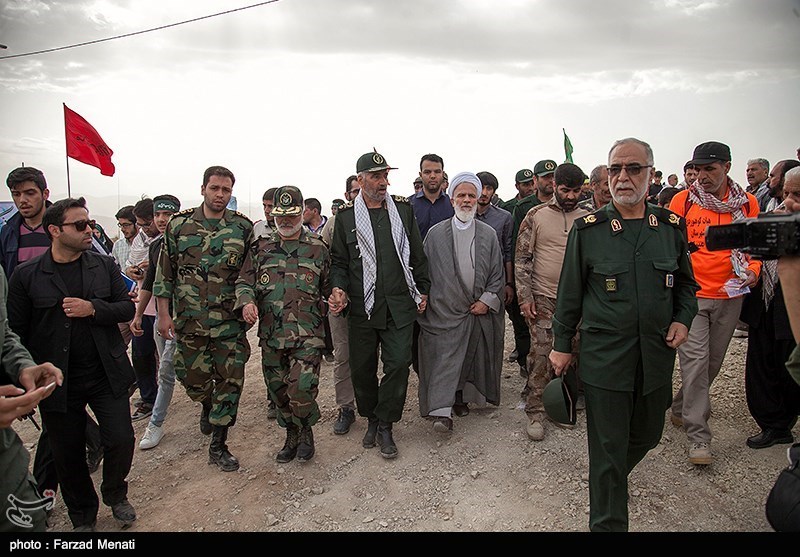 استانداری کرمانشاه , شهدای دفاع مقدس , 