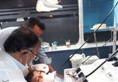 خدمات رایگان دندانپزشکی به سیل‌زدگان پلدختر ارائه شد+ تصاویر