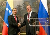 لاوروف: همبستگی روسیه با رئیس‌جمهور و ملت ونزوئلا/آمریکا حق سرنگونی دولت ونزوئلا را ندارد