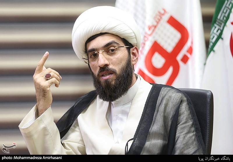 در میزگرد تسنیم عنوان شد: ماه رمضان بالاترین فرصت تربیتی برای والدین است / هفت ارزش اساسی در تربیت فرزند