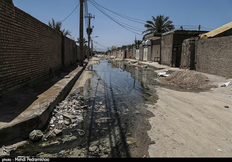 خوزستان| ماجرای پس‌زدگی فاضلاب منطقه مسکن مهر از منهول در بهبهان چیست؟