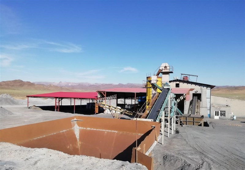 32 فقره پروانه اکتشاف در بخش معدن استان سمنان صادر شد