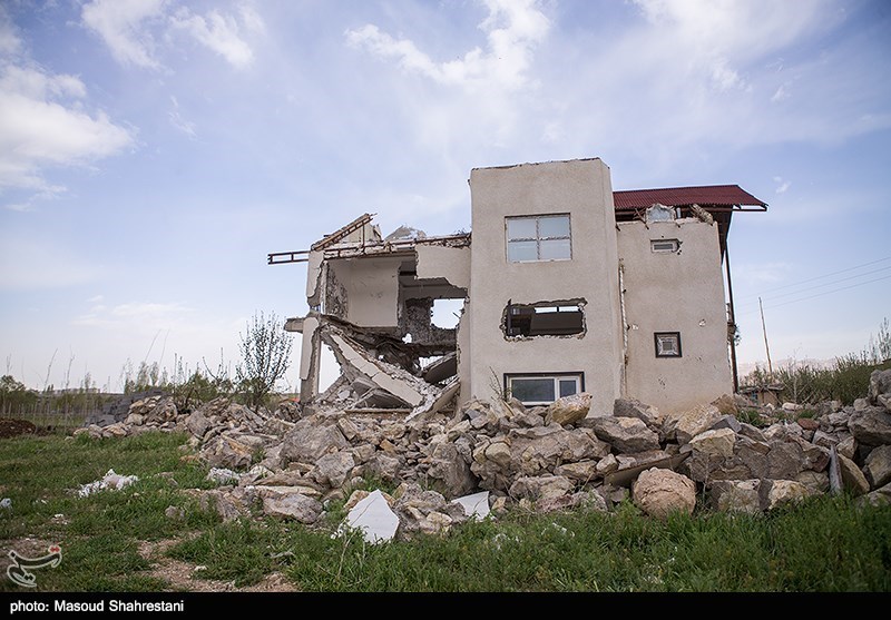 131 مورد ساخت و ساز غیرقانونی در اراضی ملی اردبیل تخریب شد