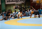 اردوی آماده‌سازی تیم ملی کشتی آزاد بزرگسالان برگزار می‌شود