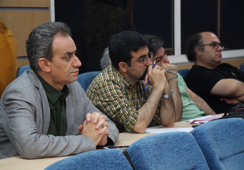 نگاهی اجمالی به دو روز آسیب‌شناسی جشنواره تئاتر فجر