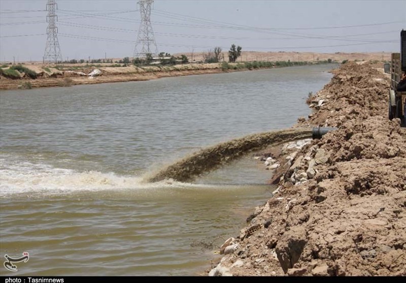 تخلیه کامل آب گرفتگی عین 2 اهواز؛ 500 باب خانه توسط سپاه ولی‌عصر ساخته می‌شود