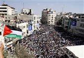 عشرات الآلاف یحیون ذکرى النکبة فی الضفة وغزة والداخل المحتل