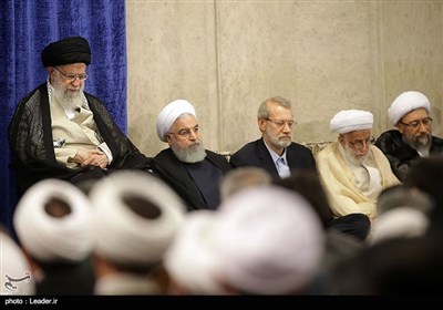 انقلاب اسلامی کے حکام کی امام خامنہ ای سے ملاقات