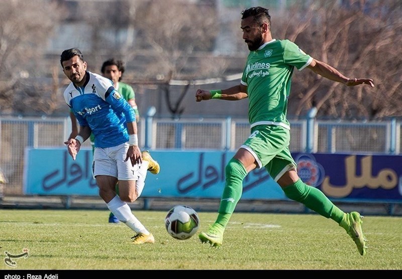 مومنی: فصل خوبی برای من و پیکان نبود/ پرسپولیس قهرمان می‌شود