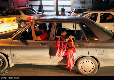 شادی مردم کرمانشاه پس از قهرمانی پرسپولیس