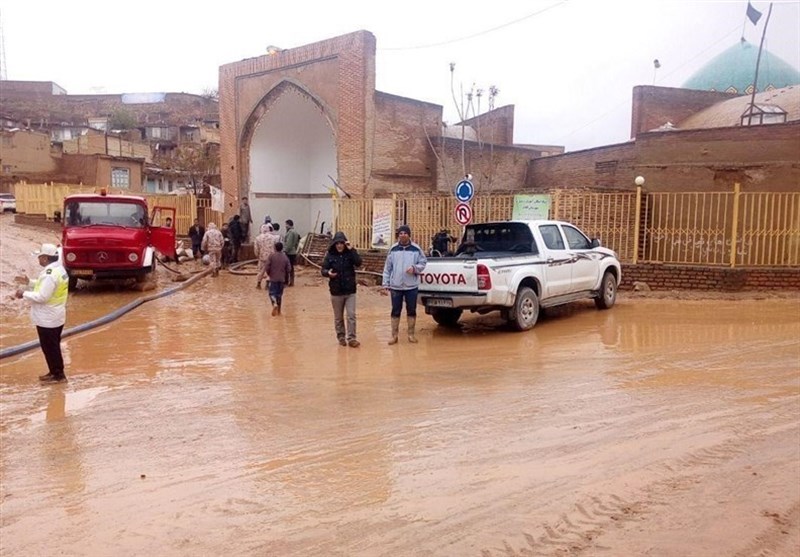 Heavy Rain, Flood Hit Kalat City in Northeast of Iran (+Video)