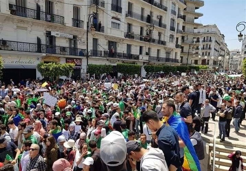 آیا انتخابات ریاست‌جمهوری الجزایر باز هم به تعویق می‌افتد؟
