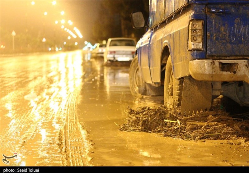 بارش باران و آبگرفتگی منازل در بجنورد به روایت تصاویر