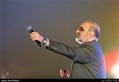 محمد اصفهانی برای ایران خواند