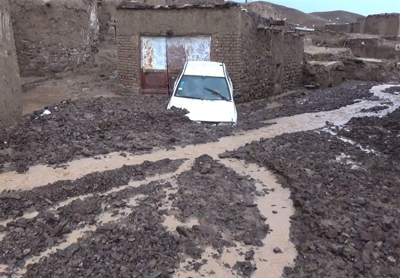 خراسان جنوبی|روستای شیرگ آقا 120 روز پس از سیل؛ اهالی در خانه‌های مخروبه به سر می‌برند