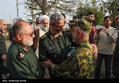 بازدید سردار غیب‌پرور رئیس سازمان بسیج مستضعفین به همراه مسئولان استانی از مناطق سیل‌زده مازندران در شهرستان سیمرغ