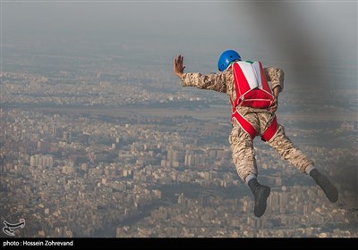 تكاوران،پرش،ميلاد