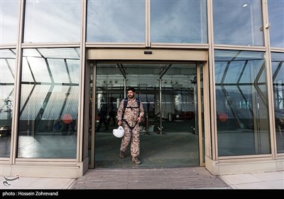 تكاوران،پرش،ميلاد