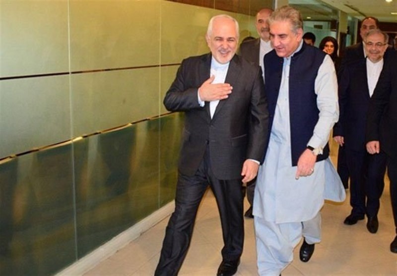 تاکید وزرای خارجه ایران و پاکستان بر گسترش همکاری‌های منطقه‌ای