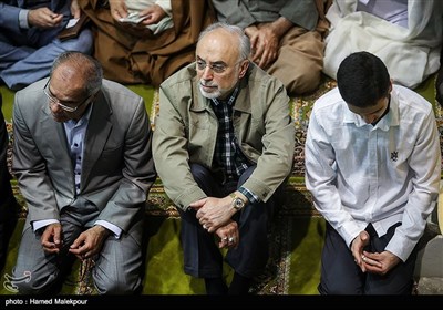 علی‌اکبر صالحی رئیس سازمان انرژی اتمی در نماز جمعه تهران