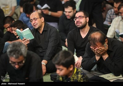 Iranians Mark Laylat Al-Qadr or Night of Destiny