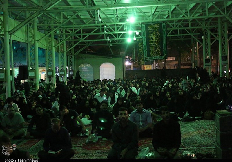 روایتی از شیدایی عاشقانه مردم استان تهران در نخستین شب قدر+ تصاویر