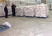 تهران| بیش از 1600 کیلوگرم برنج تقلبی از غرفه موادغذایی فرودگاه امام خمینی(ره) کشف شد