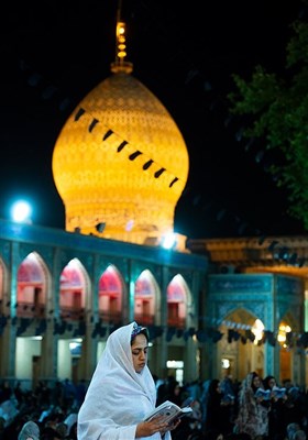مراسم احیای شب قدر در حرم شاهچراغ (ع)-شیراز