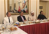 حضور رئیس سازمان دیانت ترکیه در سفارت ایران
