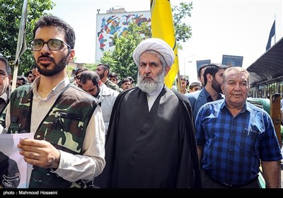حضور حجت الاسلام طائب رئیس سازمان اطلاعات سپاه پاسداران در راهپیمایی روز جهانی قدس در تهران