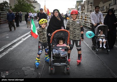 راهپیمایان روز قدس - تهران