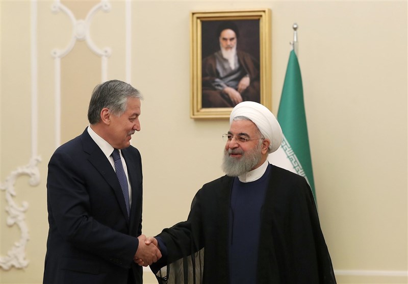 روحانی: ایران و تاجیکستان همکاری‌های خود در مبارزه با تروریسم را گسترش دهند