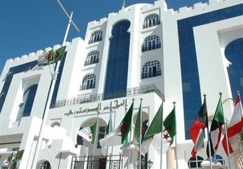 الجزائر: المجلس الدستوری یعلن استحالة إجراء الانتخابات الرئاسیة الشهر المقبل
