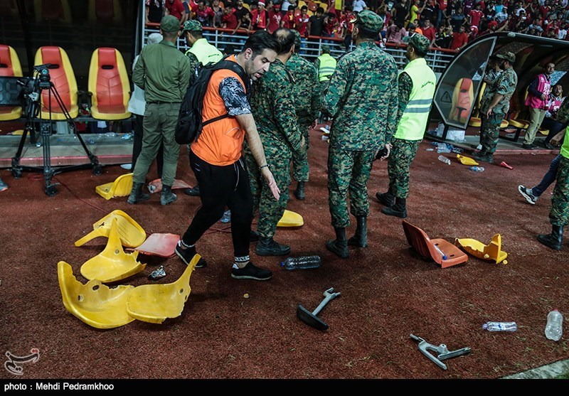 آشوبی: فوتبال ایران برای جلوگیری از فجایع دیگر، نیاز به جراحی دارد/ منتقدین پرسپولیس این تیم را الگوی خود قرار دهند