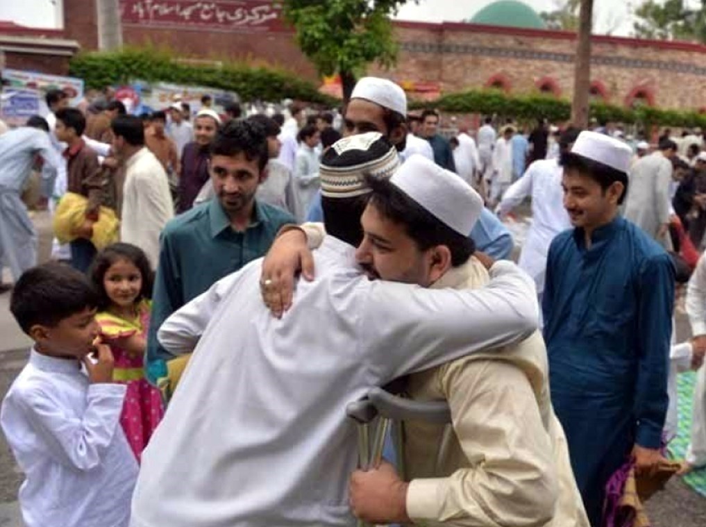شور و شادی عید سعید فطر در پاکستان+تصاویر