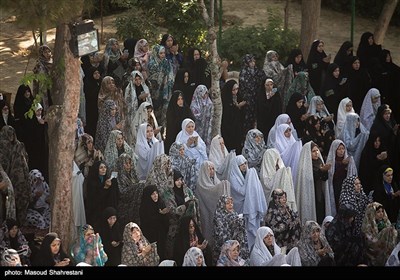 اقامه نماز عید فطر- امامزاده ابوالحسن(ع) تهران