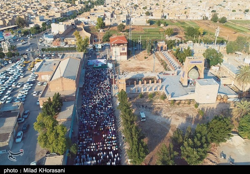 اقامه نماز عید فطر در خوزستان به روایت تصویر