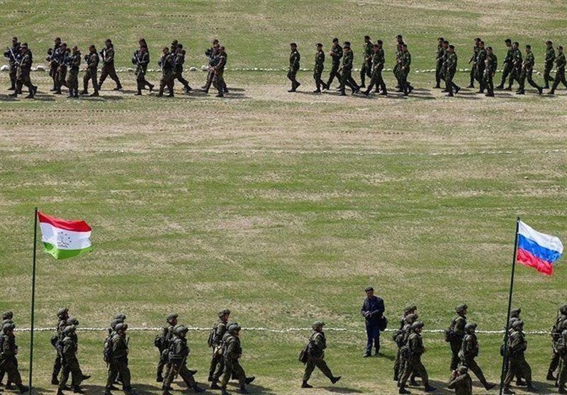 نگاهی به روابط نیروهای نظامی تاجیکستان و روسیه