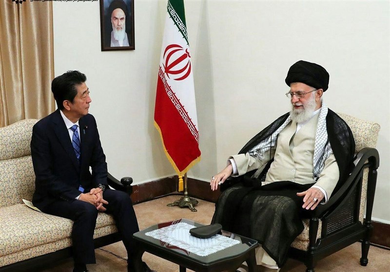 Japan&apos;s Prime Minister Meets Ayatollah Khamenei in Tehran