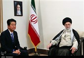 امام خامنہ ای سے جاپانی وزیراعظم کی ملاقات