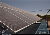معاون استاندار قم: برنامه‌ریزی احداث 200 نیروگاه خورشیدی خانگی در دستور کار قرار گیرد