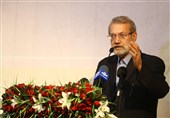 لاریجانی: سلوک ترامب یعتبر حالة مَرضیة