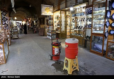 این گزارش مختصری به شرایط ایمنی بنا در بازار سنتی اصفهان می پردازد.