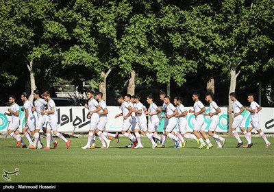 اولین تمرین تیم ملی فوتبال امید با حضور فرهاد مجیدی