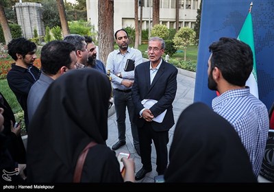 علی ربیعی سخنگوی دولت در پایان نشست خبری
