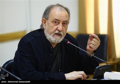 محمد فرنود در نشست خبری سومین دوره عکس سال مطبوعاتی ایران