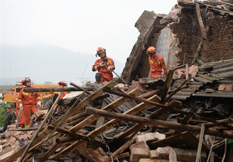 Earthquake Kills 65, Triggers Landslides in Southwest China