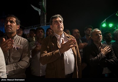 پیروز حناچی شهردار تهران در مراسم وداع با پیکر 150 شهید گمنام دوران دفاع مقدس