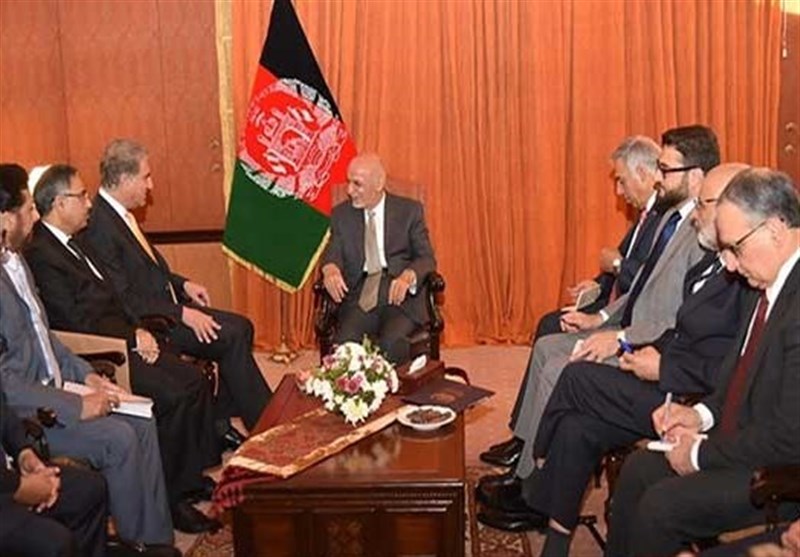 پاکستان کے وزیر خارجہ کی افغان صدر اشرف غنی سے ملاقات