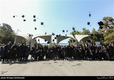جشن فارغ التحصیلی دانشجویان دانشگاه تهران